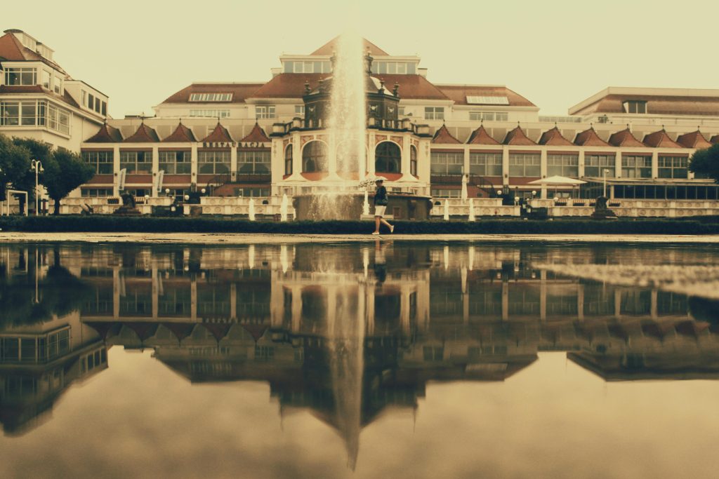 travel semarang solo